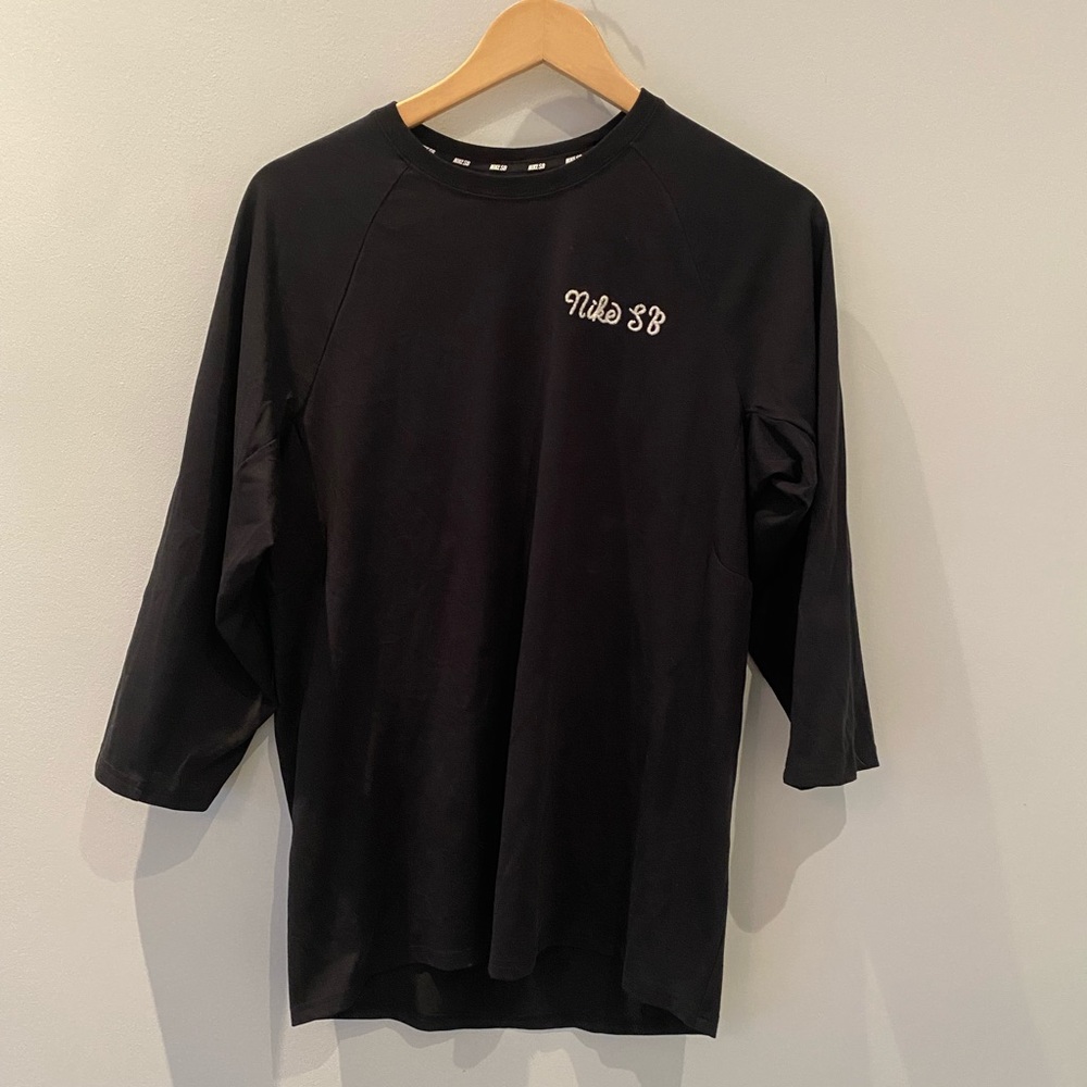 Nike SB skate board men’s 3/4 sleeve shirt size medium